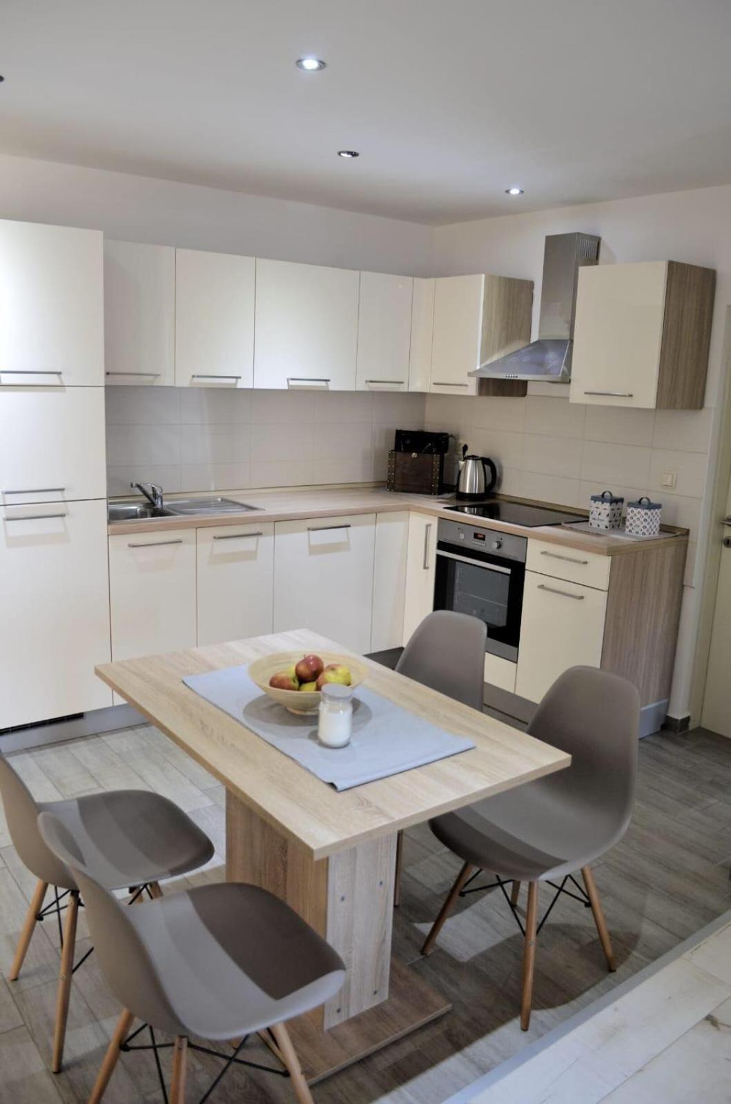 Apartmani Spanja Водице Екстер'єр фото